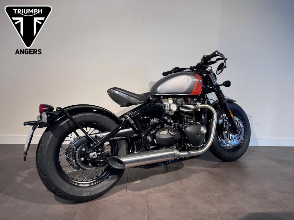 TRIUMPH Bonneville Bobber 1200